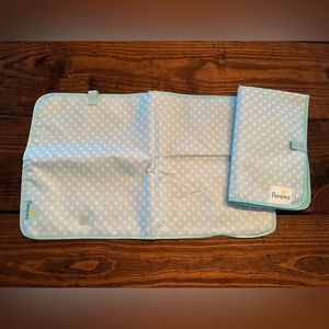 NWOT pampers changing pads